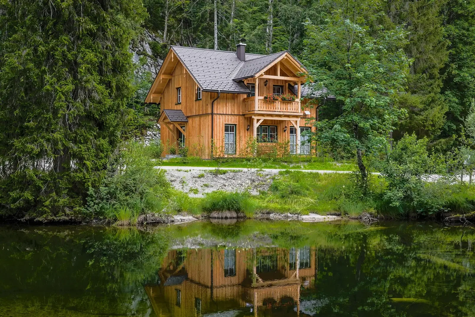 Forsthaus Toplitzsee — Außenansicht am See
