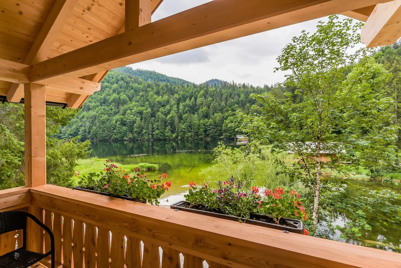 Terrasse mit Seeblick
